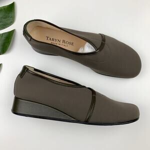 Taryn Rose Loafers Slip On Low Wedge Green Comfort Shoes Womens 38 US 7.5 Narrow